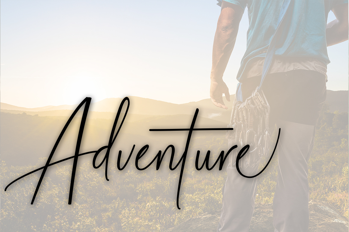 Download Шрифт "Santiago Cursive Font" / Santiago Cursive Font - Шрифт на тему графика font,new,best,bandit,barrel,cowboy,danger,gangster,grunge,gun,illustration,label,modern,poster,retro,smoking,texture,trendy,typeface,vintage