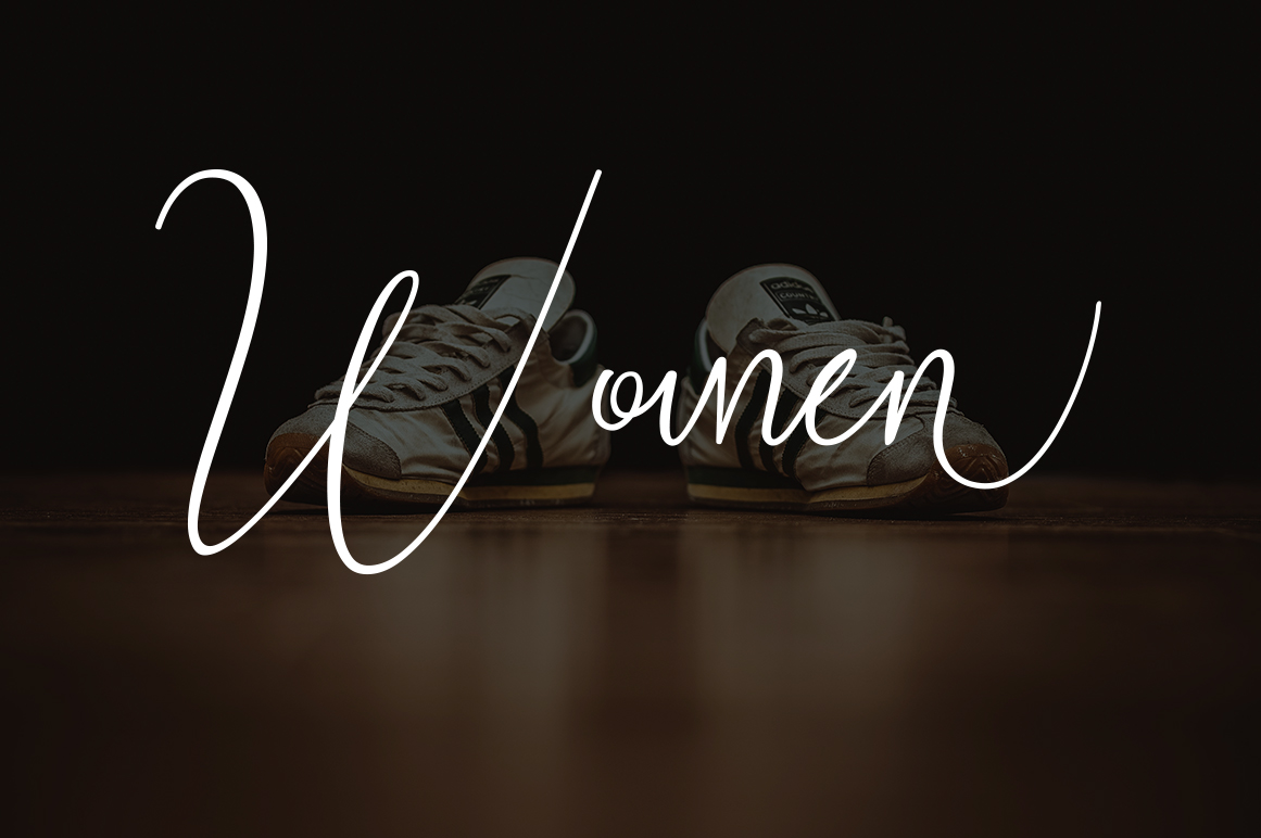 Download Шрифт "Santiago Cursive Font" / Santiago Cursive Font - Шрифт на тему графика font,new,best,bandit,barrel,cowboy,danger,gangster,grunge,gun,illustration,label,modern,poster,retro,smoking,texture,trendy,typeface,vintage