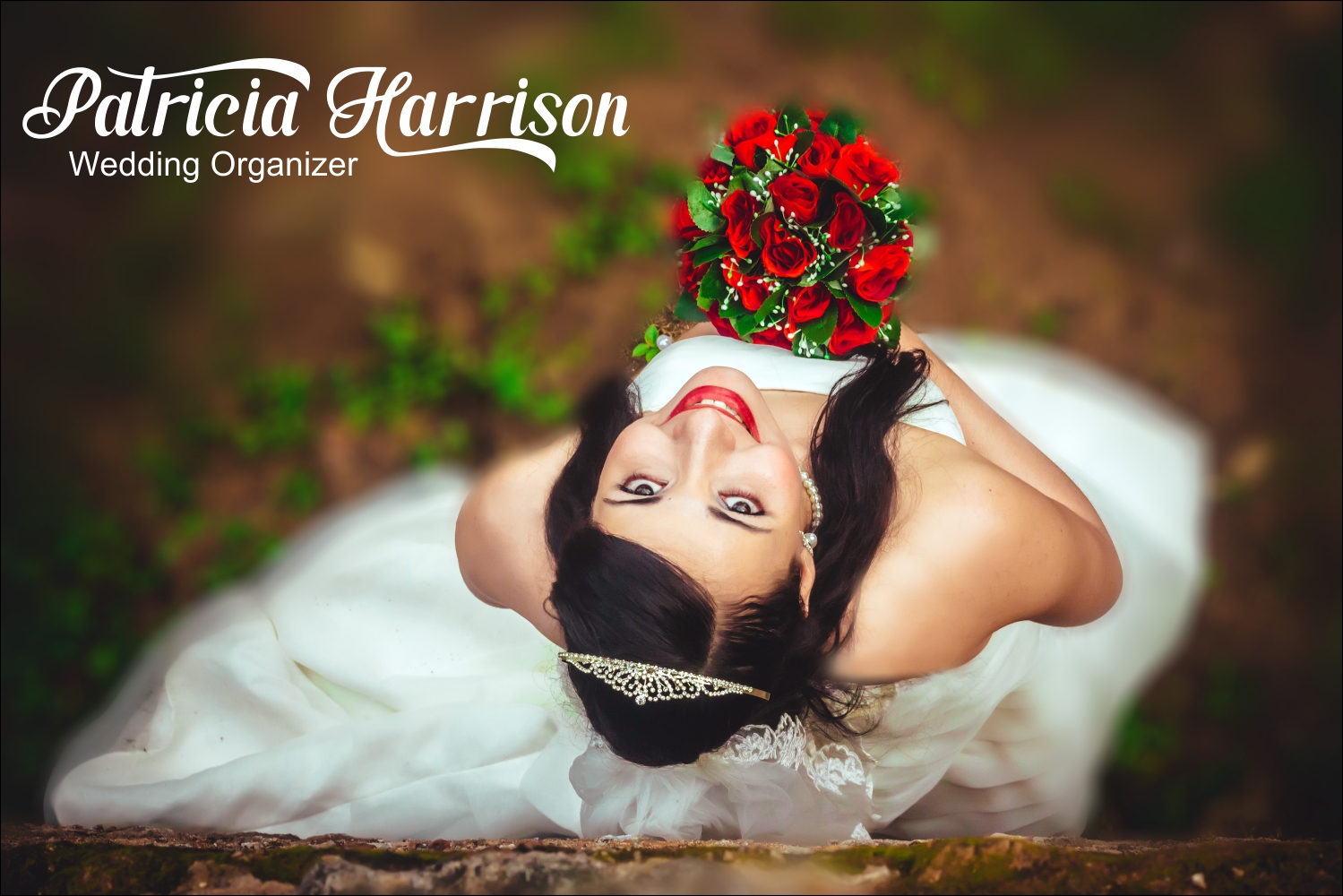 Download Шрифт "Khanza Cursive Font" / Khanza Cursive Font - Шрифт на тему графика graphics,fonts,caligraphy,script,weddingfont,beauty,book,cover,nametag,magazine,displayfont