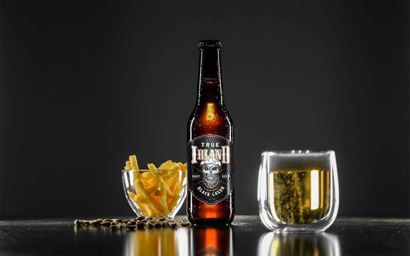 Beer Bottle Mockup Bundle - Features Image 60