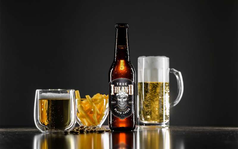 Beer Bottle Mockup Bundle - Features Image 70