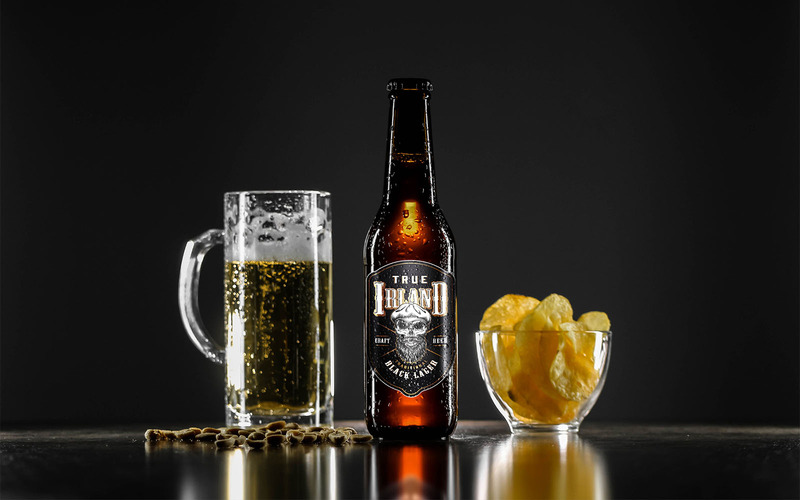 Beer Bottle Mockup Bundle - Features Image 50