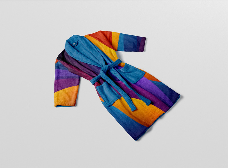 Accappatoio - Mockup di accappatoio femminile - Caratteristiche Immagine 2