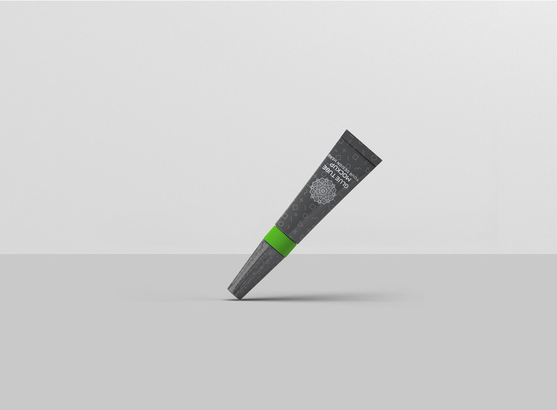 Mockup di imballaggio con colla super - Caratteristiche Immagine 5