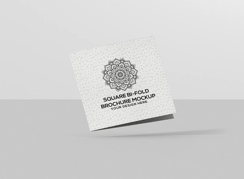 Mockup di brochure pieghevole quadrato quadrato - Caratteristiche Immagine 3
