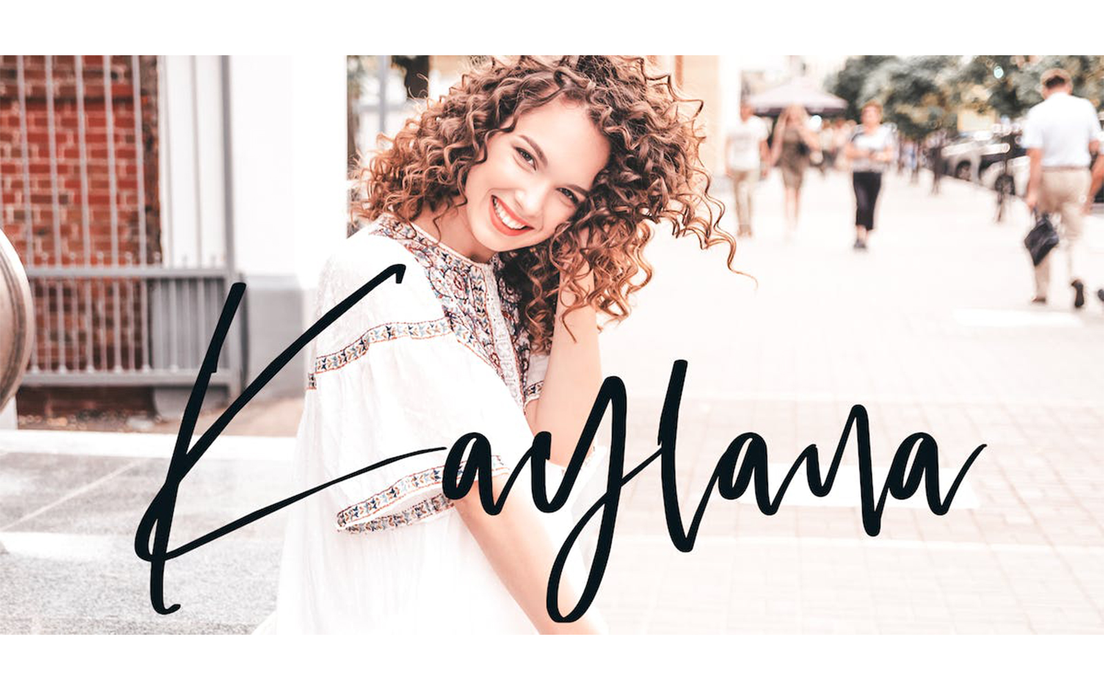 Kaylana Handwritten Font